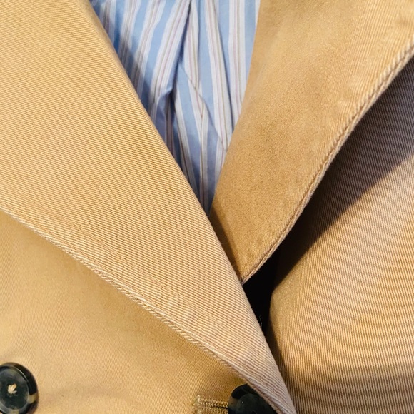 Gap Trench Coat - Picture 4 of 6